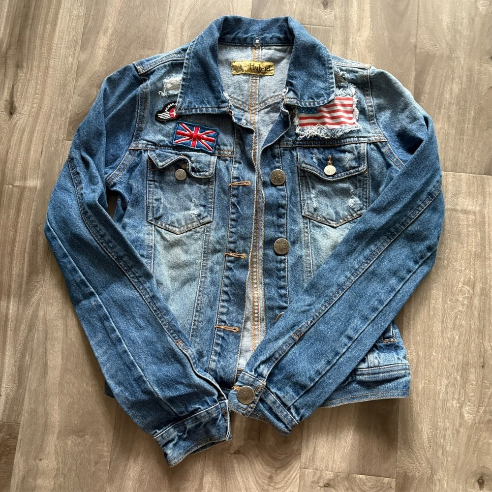 Denim Jacket Women's Size XS Distressed Patches USA UK Flag Blue